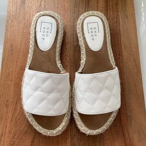 Adorable summer sandals